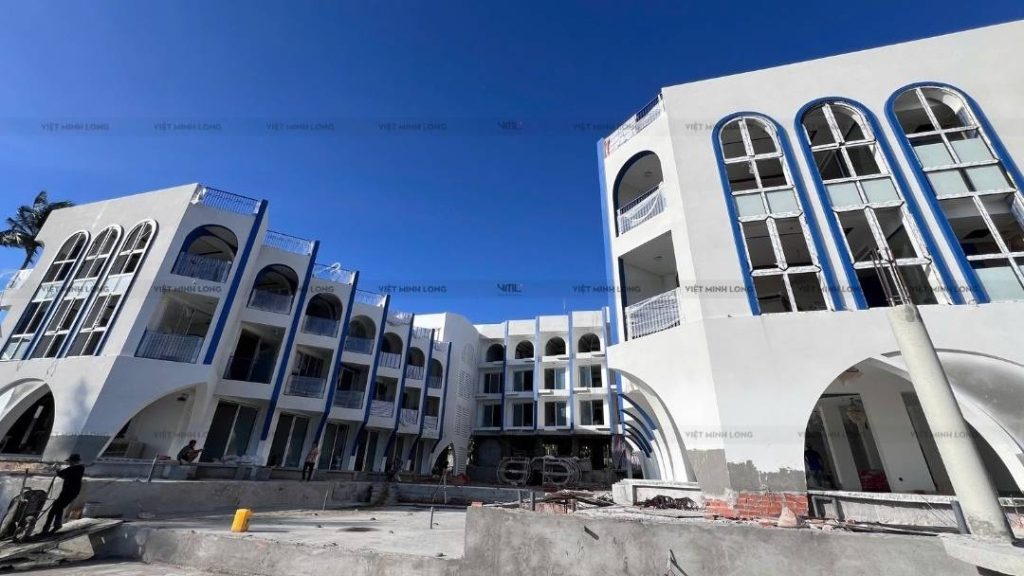 Hạng mục cửa nhôm kính LCV Resort Mũi Né