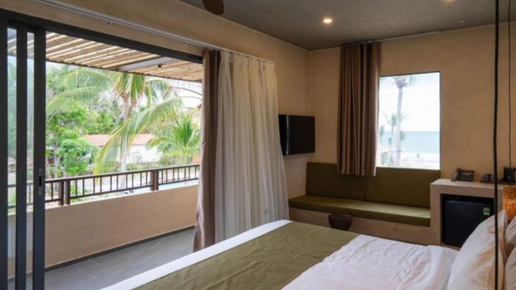 Cửa nhôm nhập khẩu cho The Clay Resort Phan Thiết
