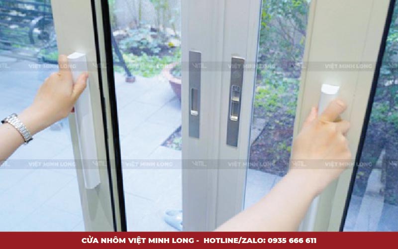 Biệt thự phố - Cửa nhôm Việt Minh Long